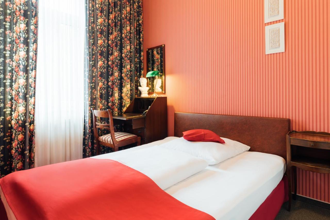 Das Kleine Hotel In Ruhiger Stadtlage Wiesbaden Exteriér fotografie